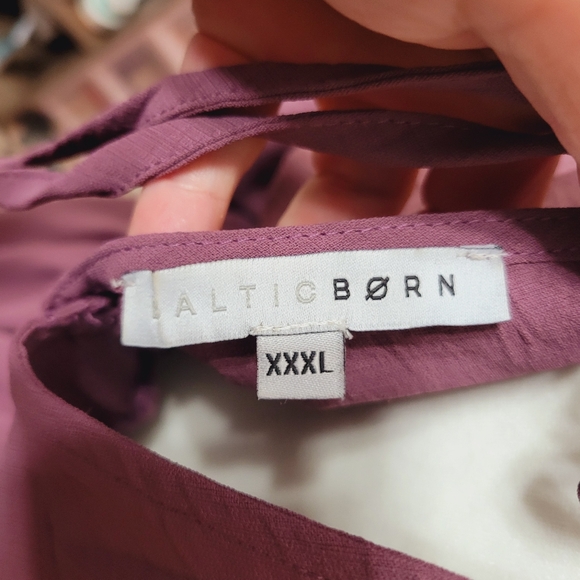 Like NEW Deep V Neck Purple Women's Dress - Picture 6 of 6